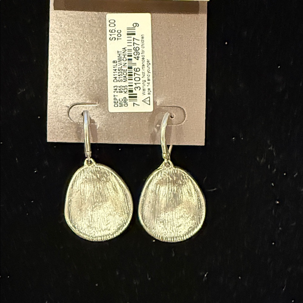 Yellow Shell Earrings - Picture 2 of 5